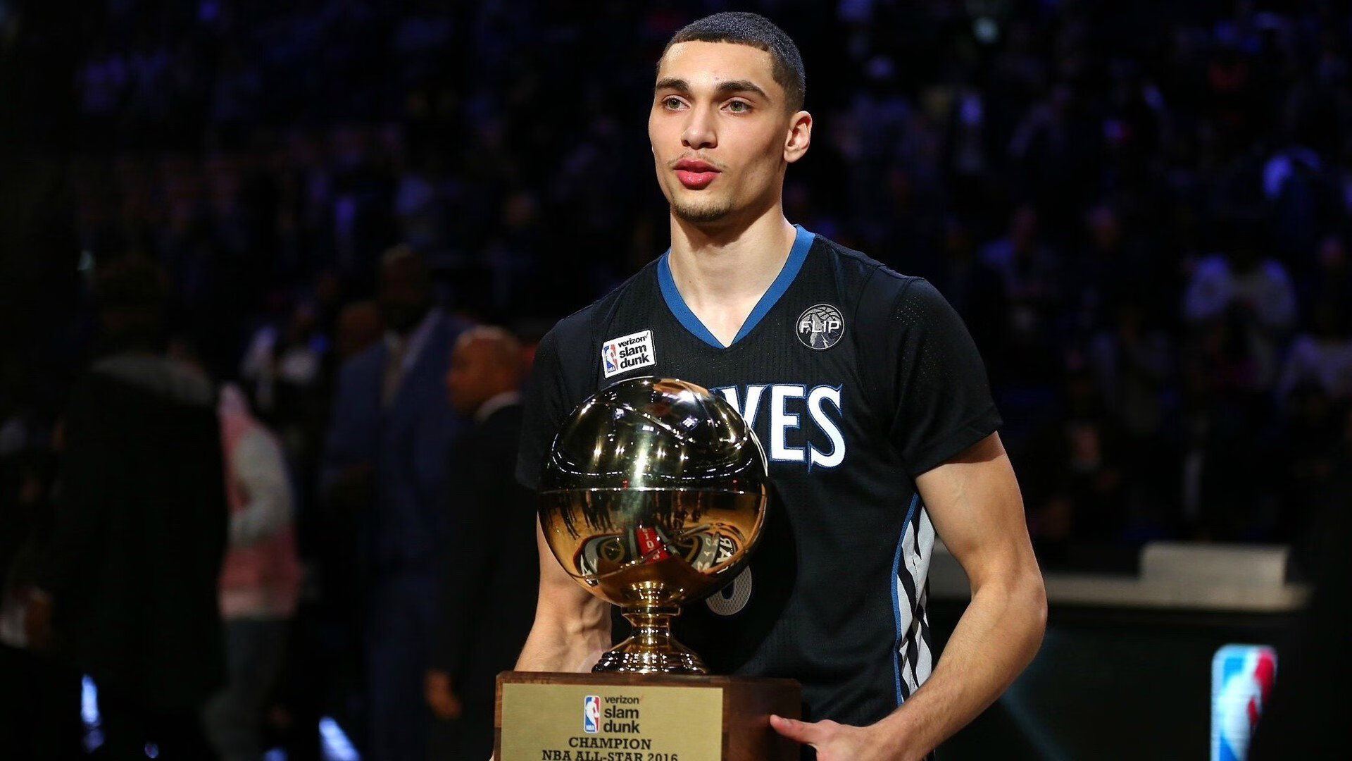 体育新闻中心独家深度专访,《体育新闻》