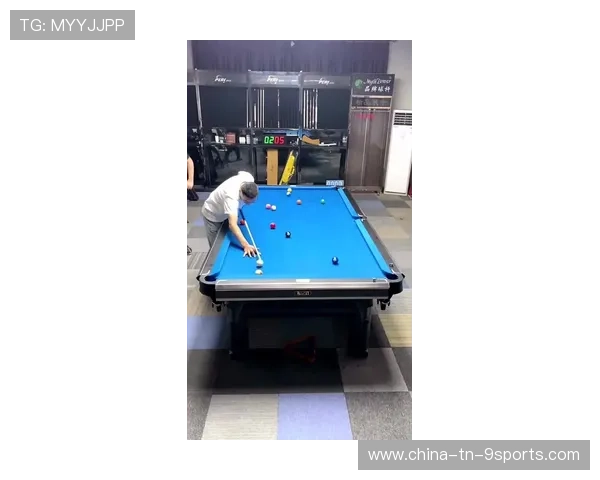 “天府校区台球赛：精准击球与战术博弈的巅峰对决”